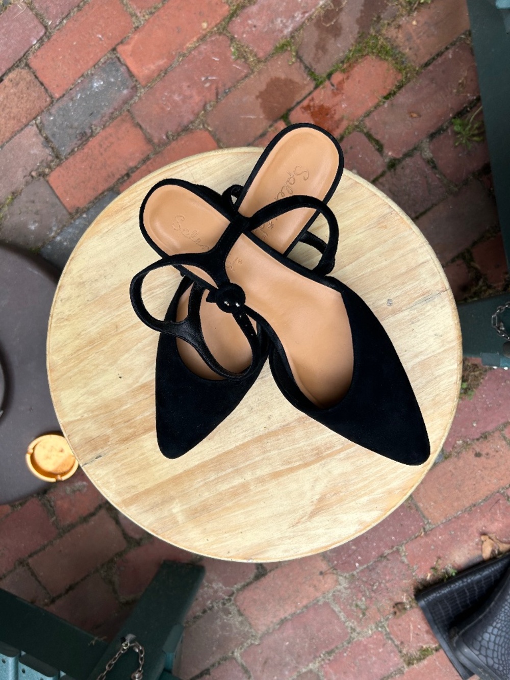 Suede block heel pumps
